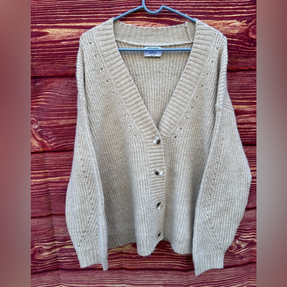 Old Navy Size L oversized shaker stitch knit beige grandpa cardigan sweeter - Picture 2 of 5